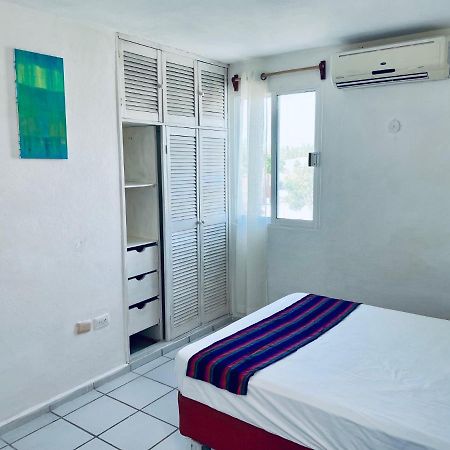Punta Me Apartments & Rooms In Punta Sam Ferry Beach Cancún Zewnętrze zdjęcie