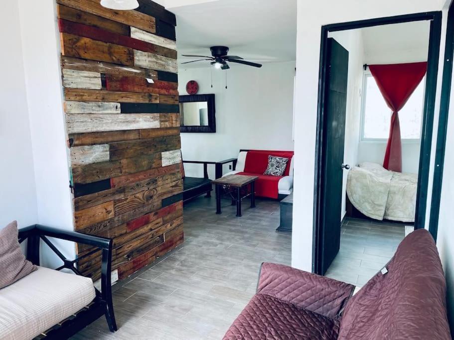 Punta Me Apartments & Rooms In Punta Sam Ferry Beach Cancún Zewnętrze zdjęcie