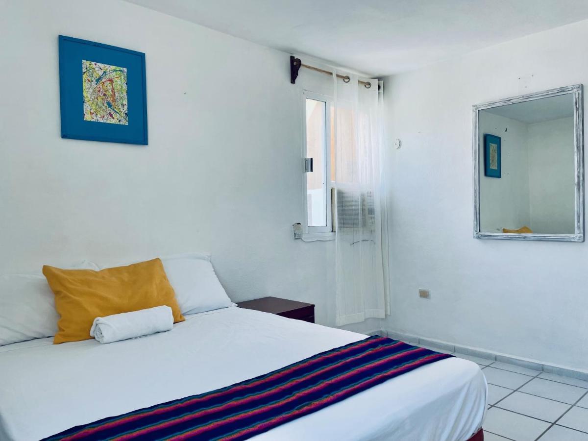 Punta Me Apartments & Rooms In Punta Sam Ferry Beach Cancún Zewnętrze zdjęcie