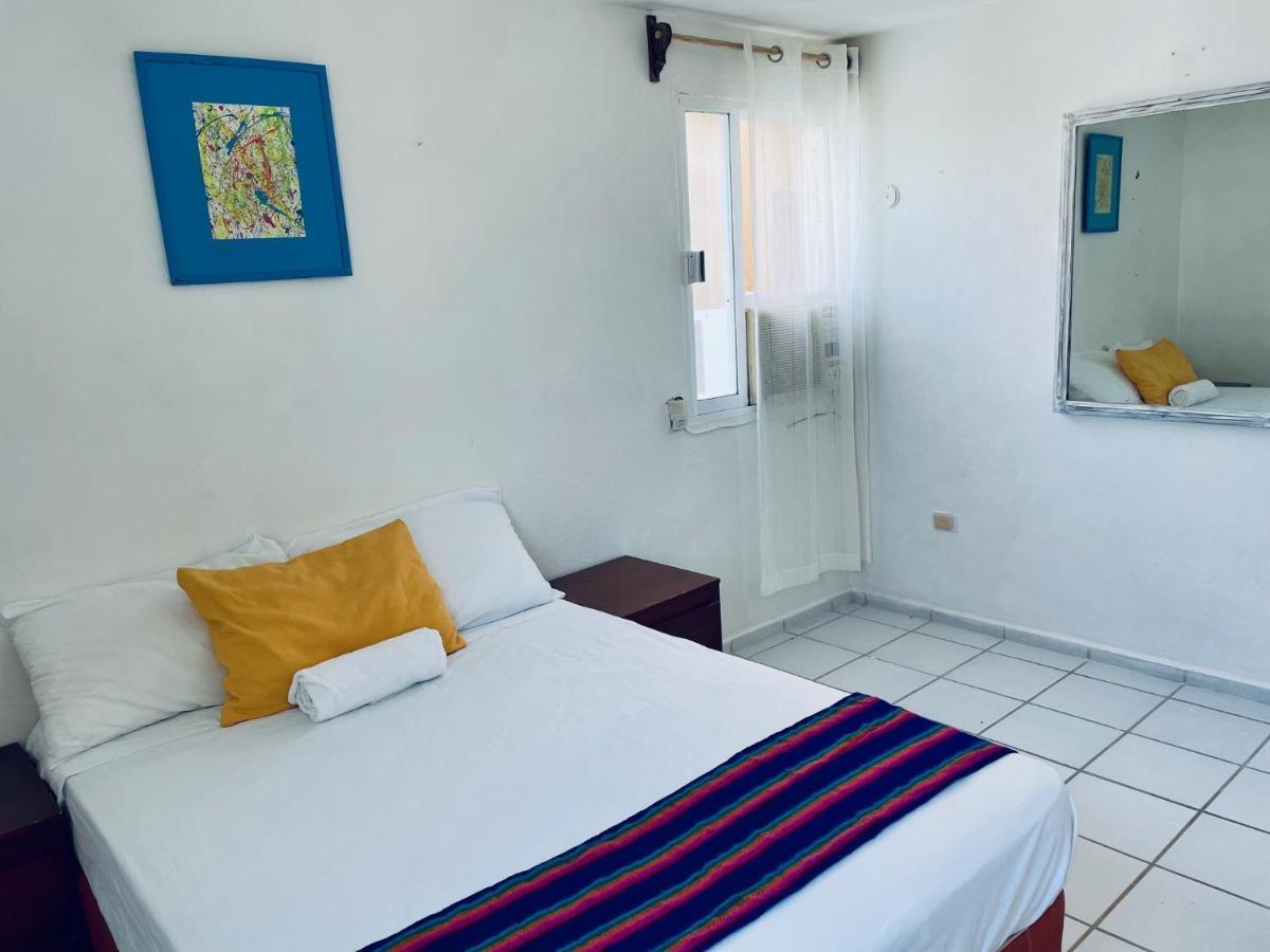 Punta Me Apartments & Rooms In Punta Sam Ferry Beach Cancún Zewnętrze zdjęcie